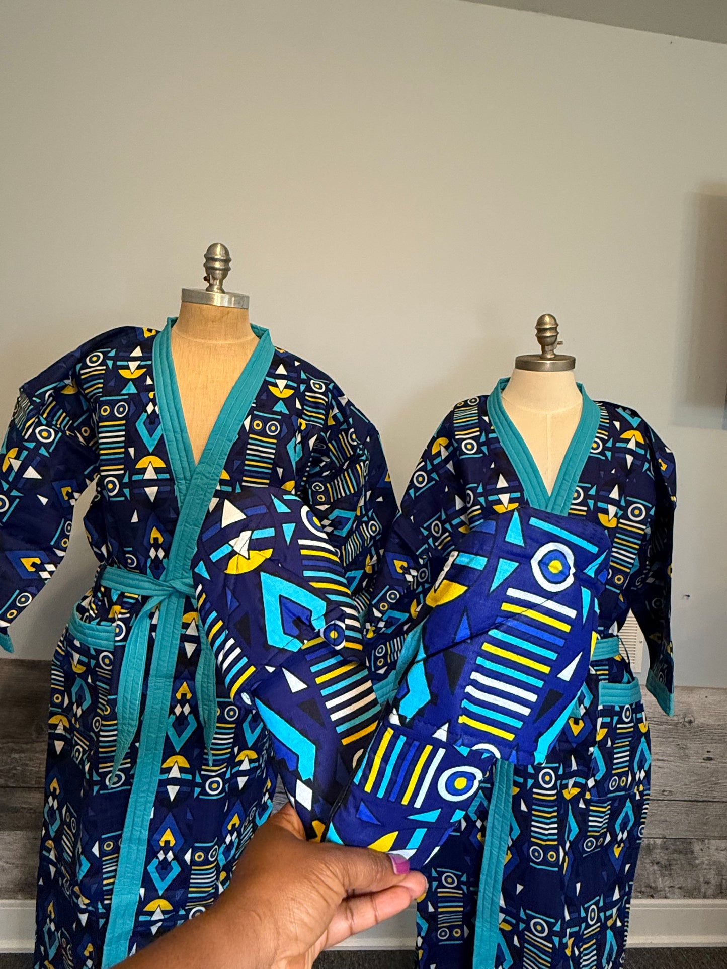 Peignoir mixte Lemah – Bleu Clair & Bleu Nuit (Peignoir & Pantoufles )