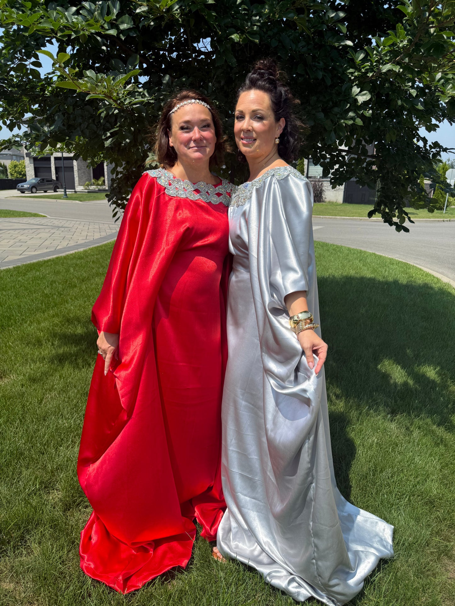 Robe Rouge de Soirée Lemah – Élégance Audacieuse & Glamour Intemporel