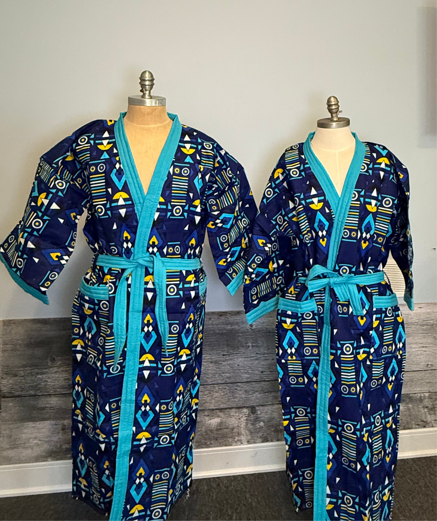 Peignoir mixte Lemah – Bleu Clair & Bleu Nuit (Peignoir & Pantoufles )