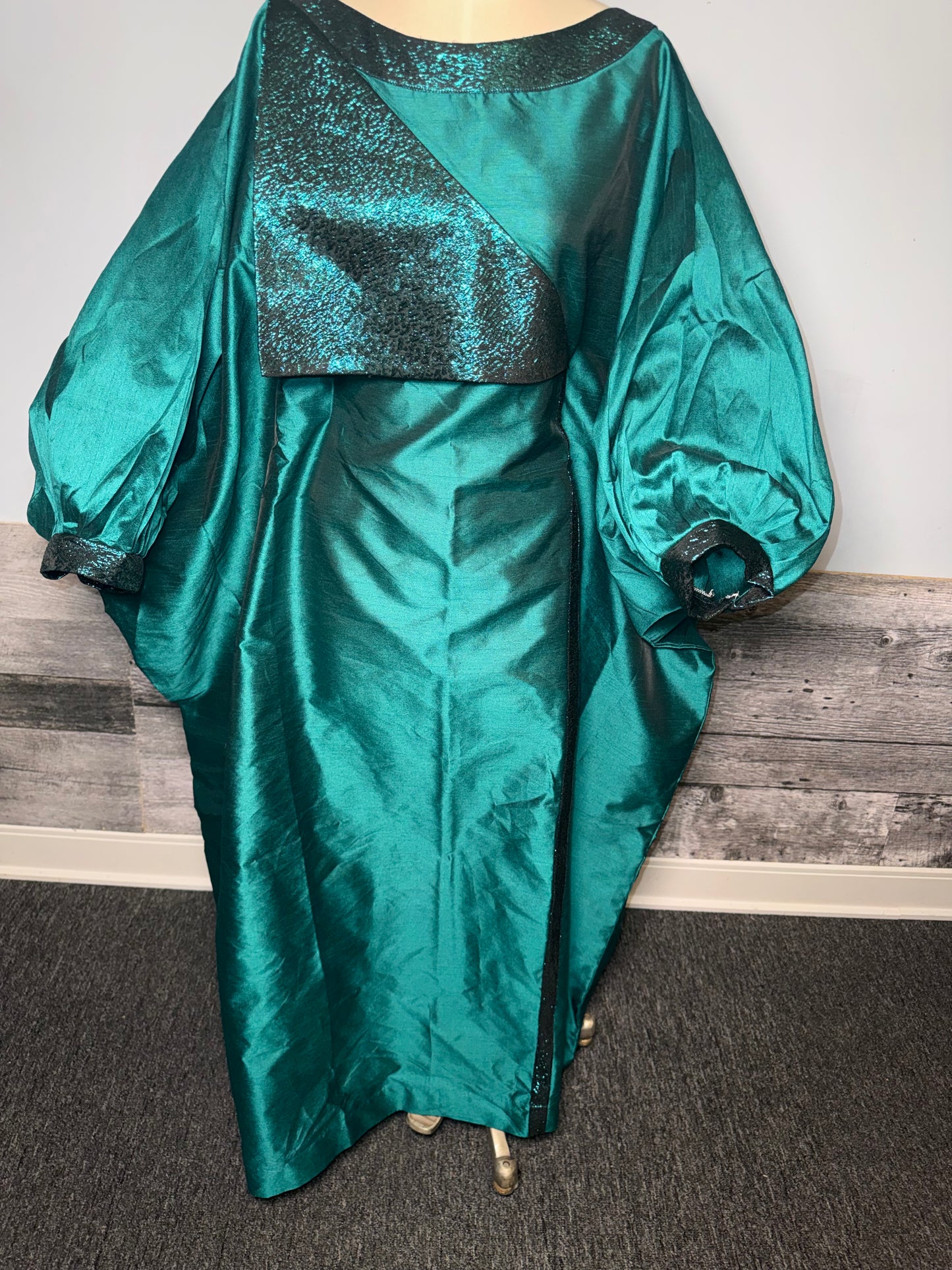 Boubou 3 Pièces Femme – Boubou + Robe Intérieure + Foulard | Brocade | Vert| Lemah Canada