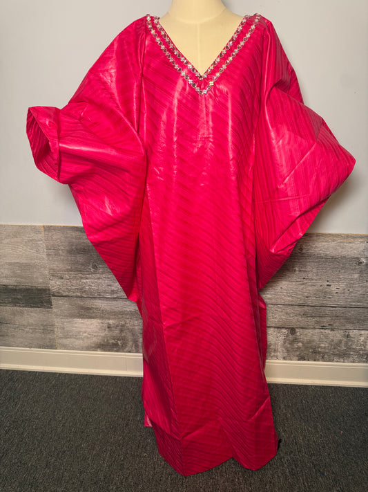 Boubou en Bazin Luxe – 3 pieces | Foulard + Jupe intérieure| Tissu Premium & Coupe Élegante  | Fuschia | Lemah Collection