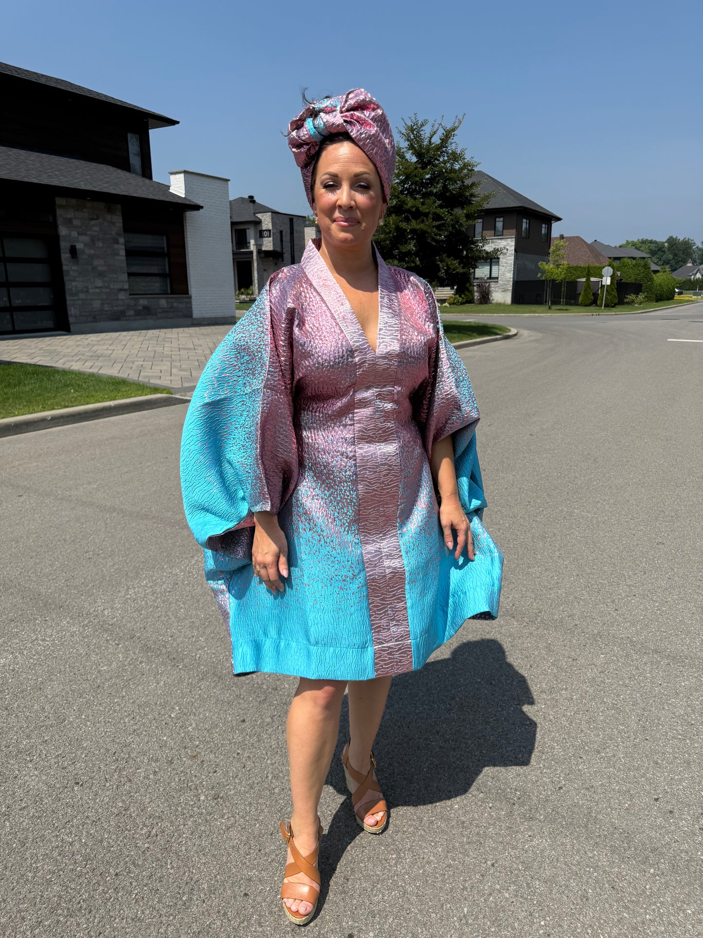 REINE - BOUBOU BROCARDE COURT