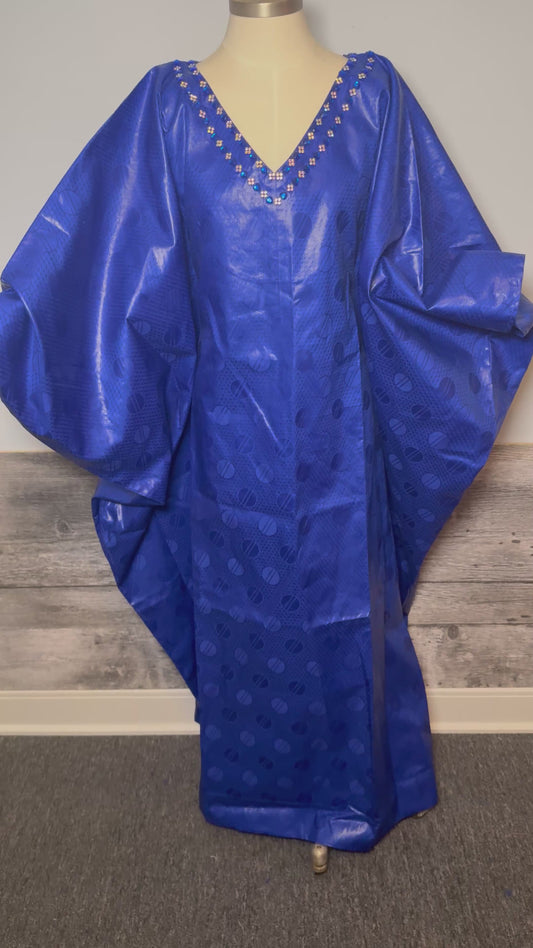 Boubou en Bazin Luxe – 3 pieces | Foulard+ Jupe Interieure|Tissu Premium & Coupe Élegante | Bleu | Lemah Collection